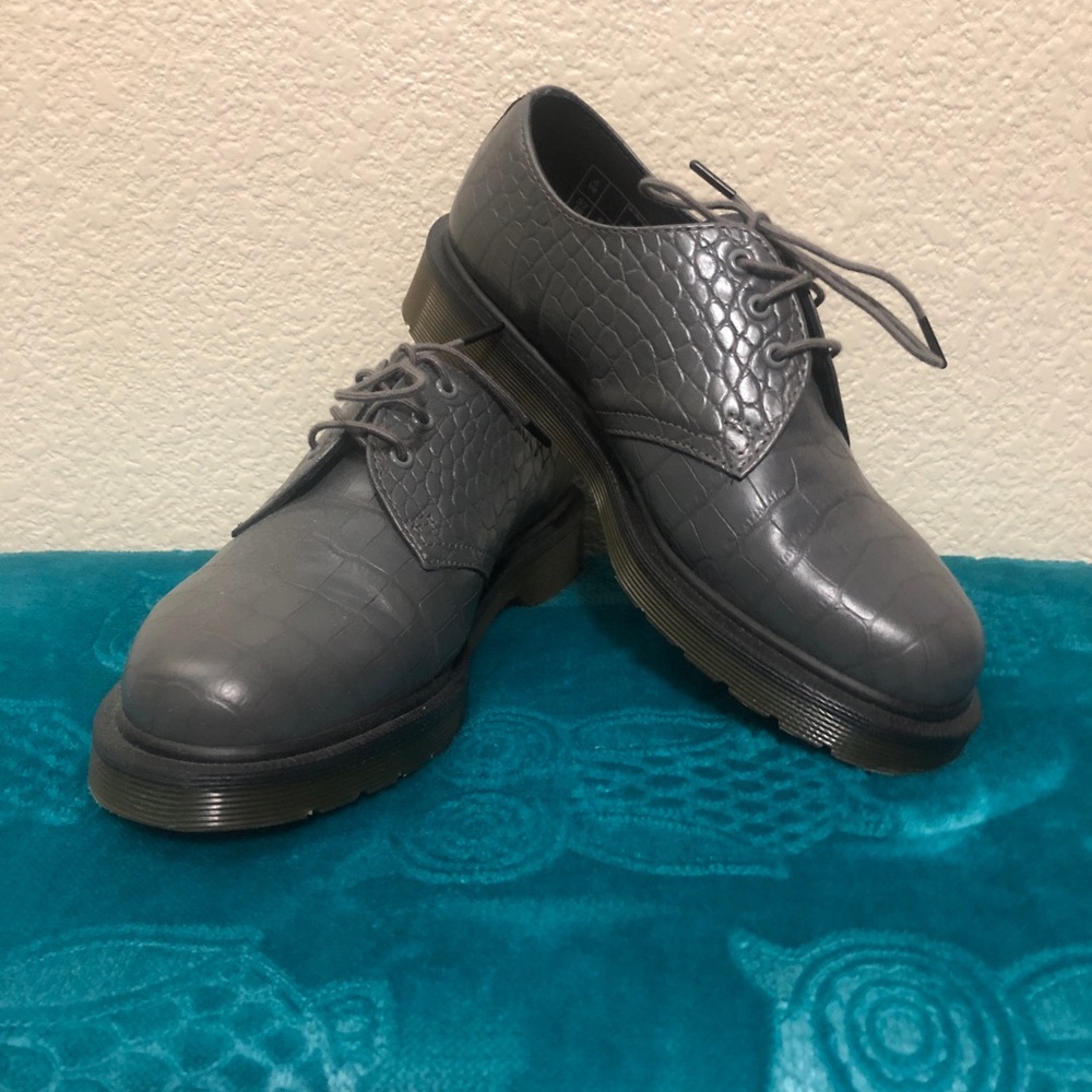 Dr. Martens 10078 Gray Leather Croc  Oxford Shoes
